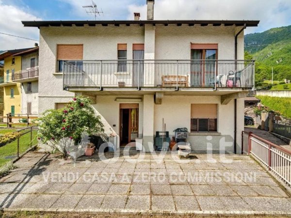 casa indipendente in vendita a Sant'Omobono Terme in zona Valsecca