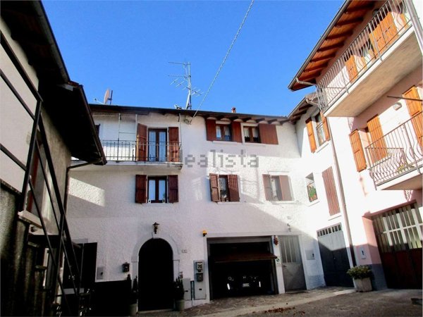 appartamento in vendita a Sant'Omobono Terme