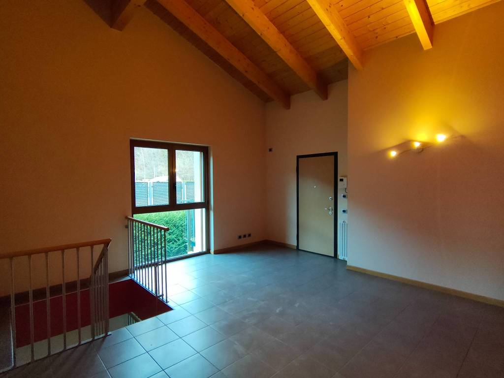 appartamento in vendita a Sant'Omobono Terme in zona Selino Basso