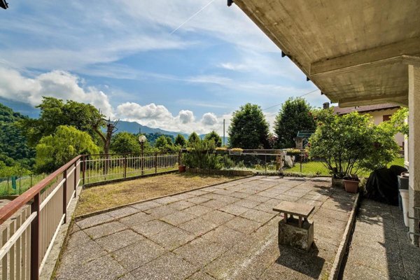 appartamento in vendita a Sant'Omobono Terme