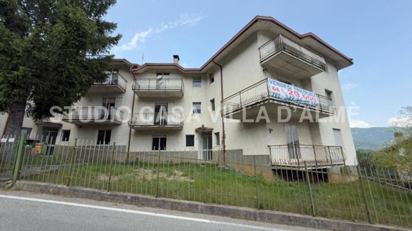 appartamento in vendita a Sant'Omobono Terme
