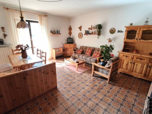appartamento in vendita a Sant'Omobono Terme