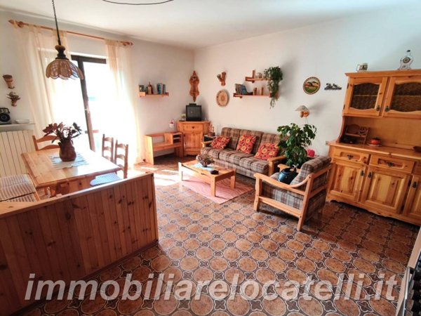 appartamento in vendita a Sant'Omobono Terme