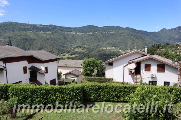 appartamento in vendita a Sant'Omobono Terme