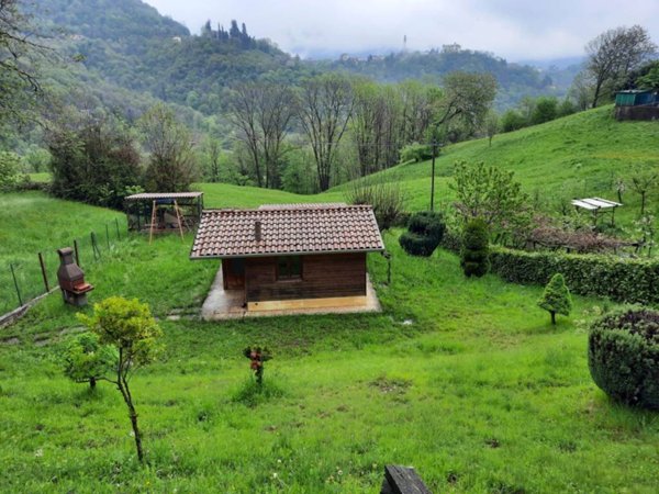 casa indipendente in vendita a Sant'Omobono Terme in zona Valsecca