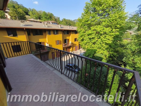 appartamento in vendita a Sant'Omobono Terme