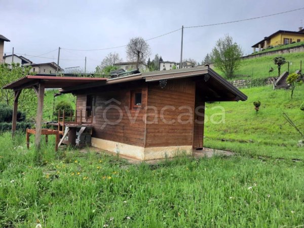 appartamento in vendita a Sant'Omobono Terme in zona Valsecca