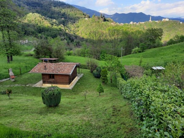 casa indipendente in vendita a Sant'Omobono Terme in zona Valsecca