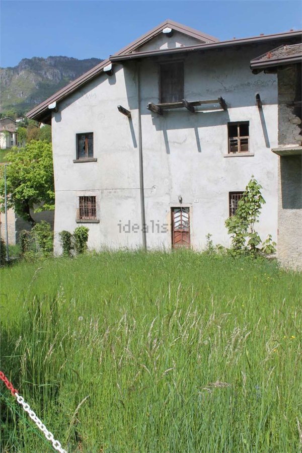 casa indipendente in vendita a Sant'Omobono Terme