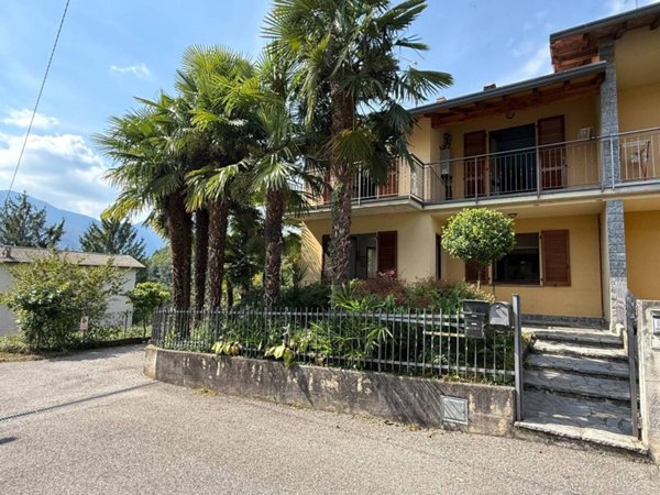casa indipendente in vendita a Sant'Omobono Terme in zona Selino Alto