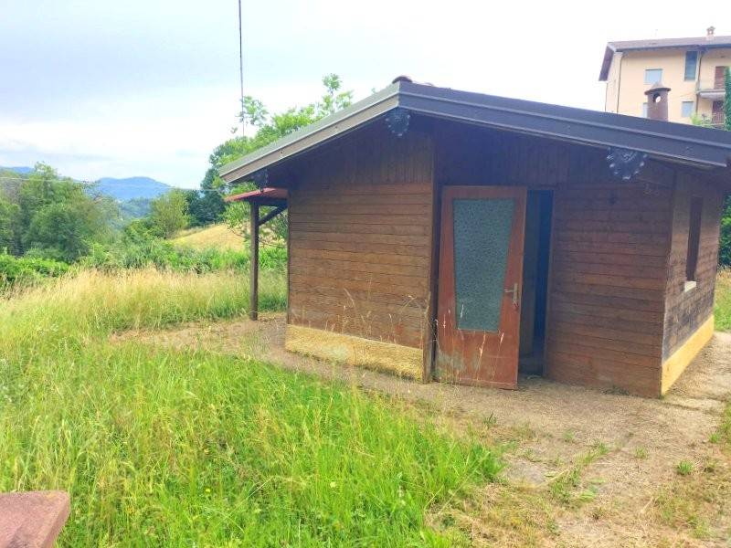 casale in vendita a Sant'Omobono Terme in zona Valsecca