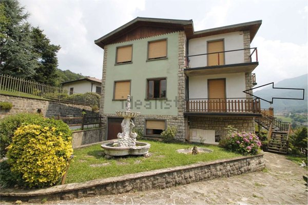 appartamento in vendita a Sant'Omobono Terme