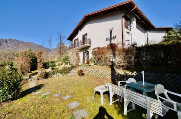 casa indipendente in vendita a Sant'Omobono Terme