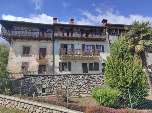 casa indipendente in vendita a Sant'Omobono Terme