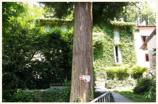 casa indipendente in vendita a Sant'Omobono Terme