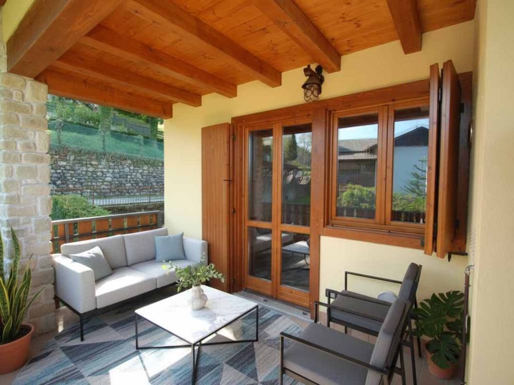 appartamento in vendita a Sant'Omobono Terme in zona Valsecca