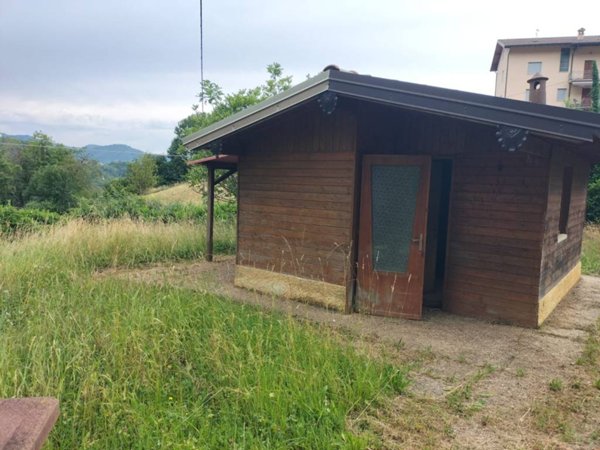 terreno edificabile in vendita a Sant'Omobono Terme in zona Valsecca