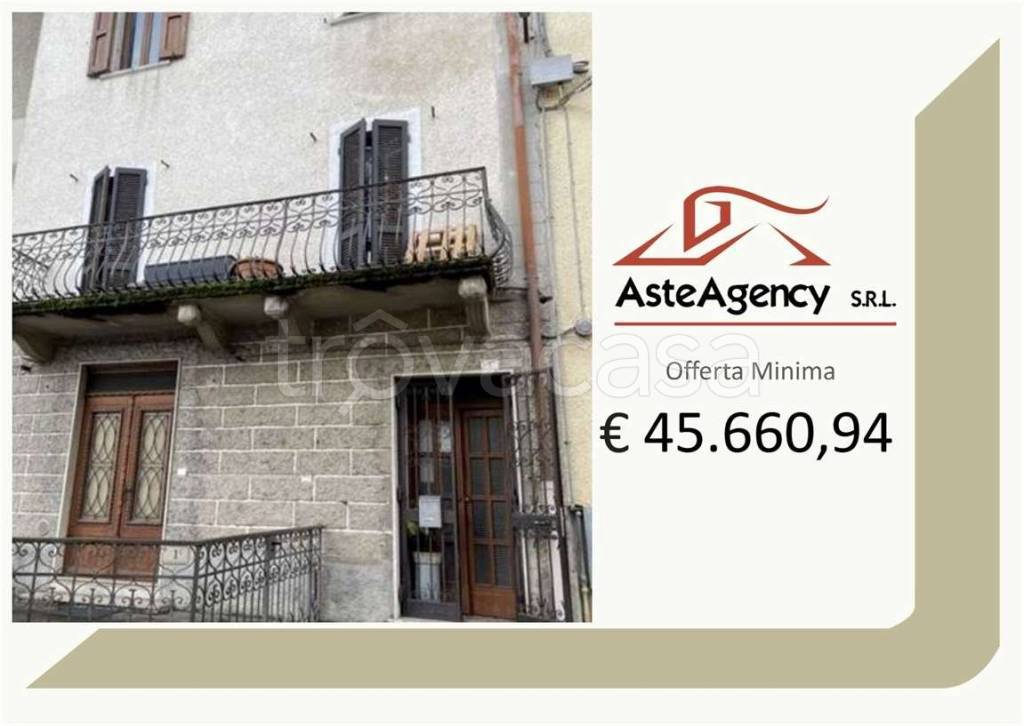 casa indipendente in vendita a Sant'Omobono Terme in zona Selino Basso