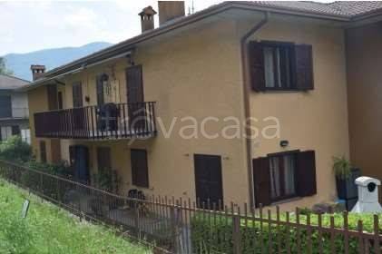 appartamento in vendita a Sant'Omobono Terme in zona Selino Alto