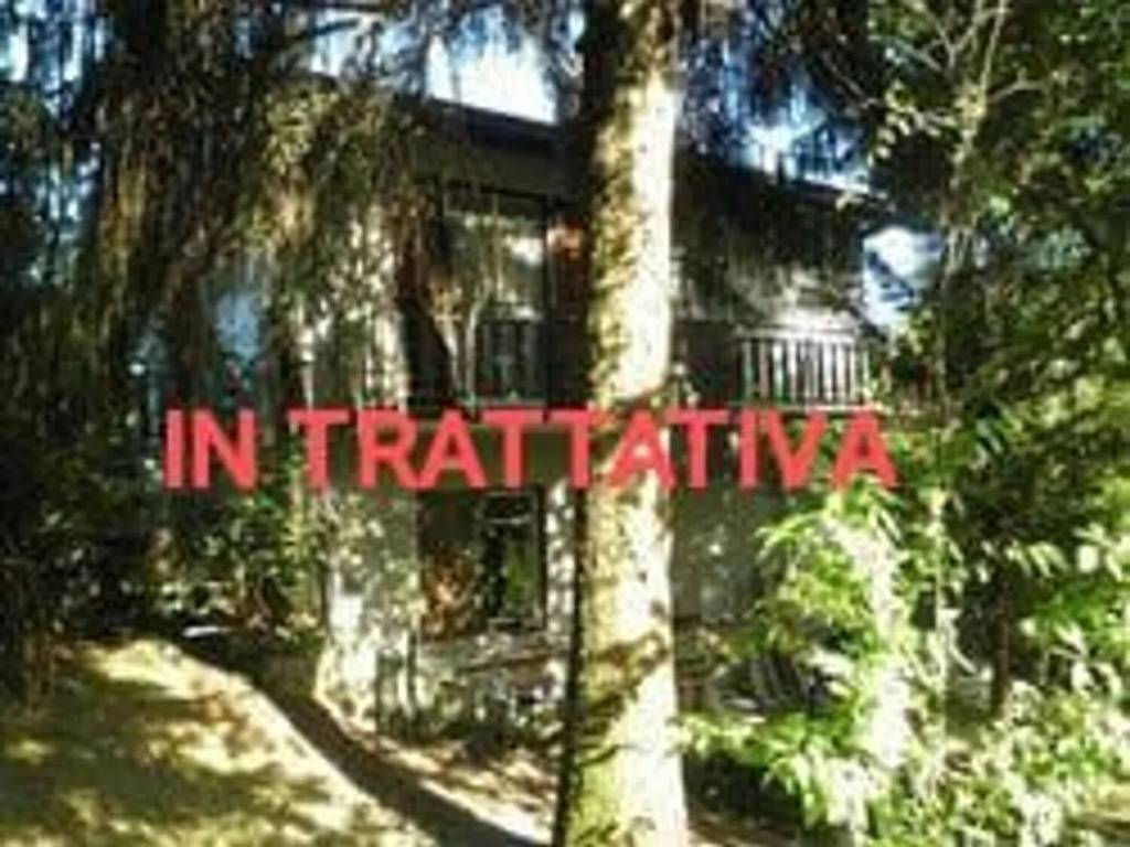 casa indipendente in vendita a Sant'Omobono Terme in zona Mazzoleni