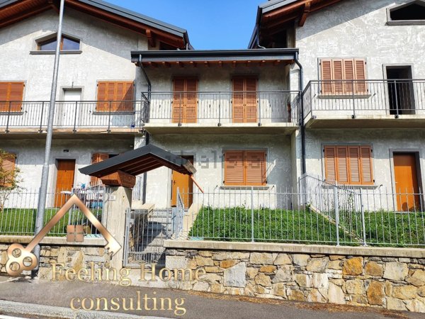 casa indipendente in vendita a Sant'Omobono Terme