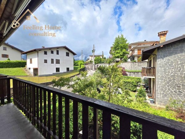 appartamento in vendita a Sant'Omobono Terme in zona Selino Alto