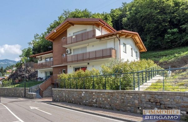 appartamento in vendita a Sant'Omobono Terme