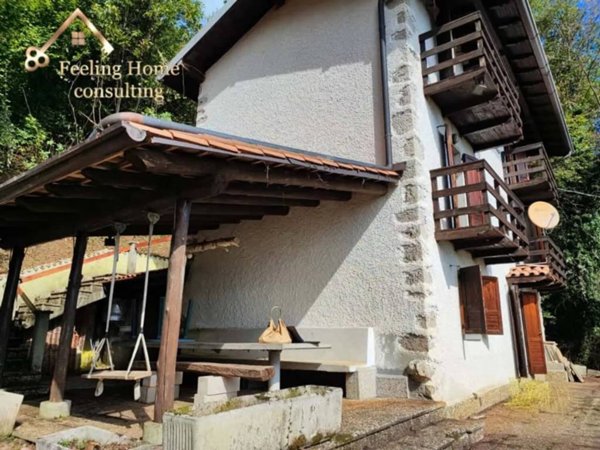 casa indipendente in vendita a Sant'Omobono Terme