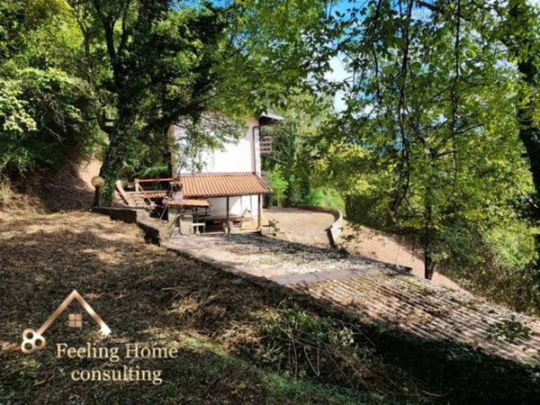 casa indipendente in vendita a Sant'Omobono Terme