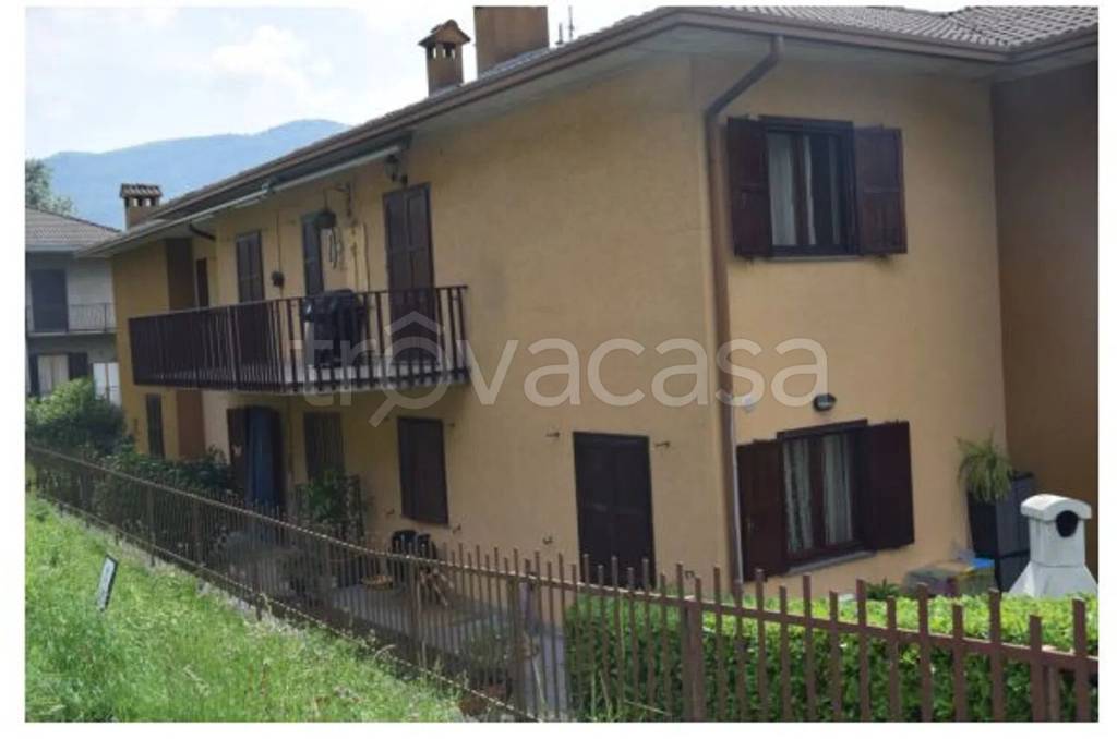 appartamento in vendita a Sant'Omobono Terme