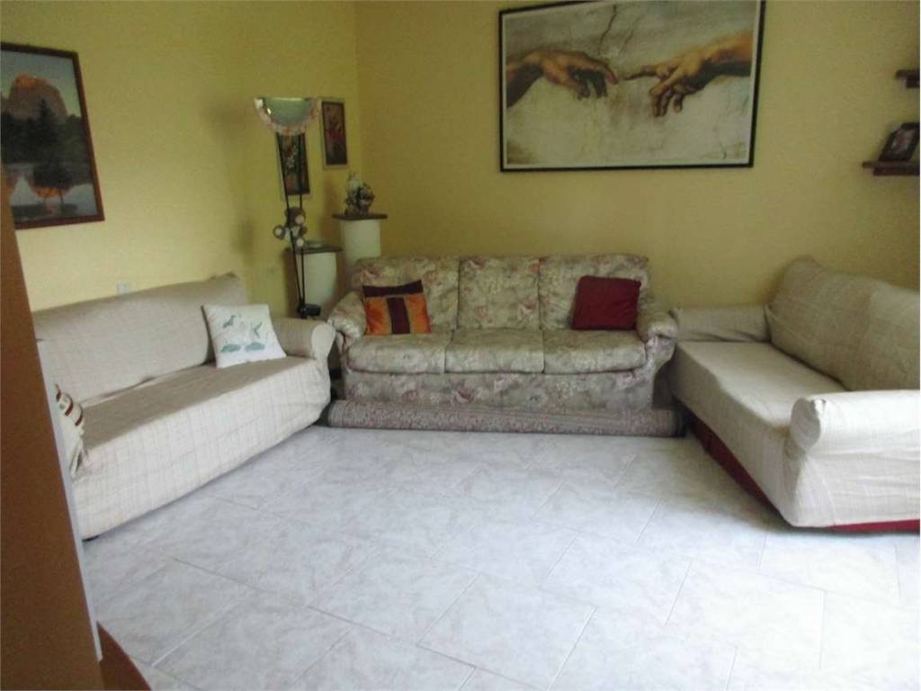 casa indipendente in vendita a Sant'Omobono Terme in zona Selino Alto