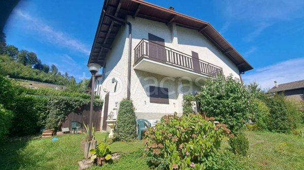 casa indipendente in vendita a Sant'Omobono Terme