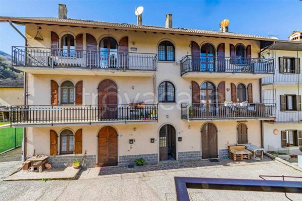 appartamento in vendita a Sant'Omobono Terme