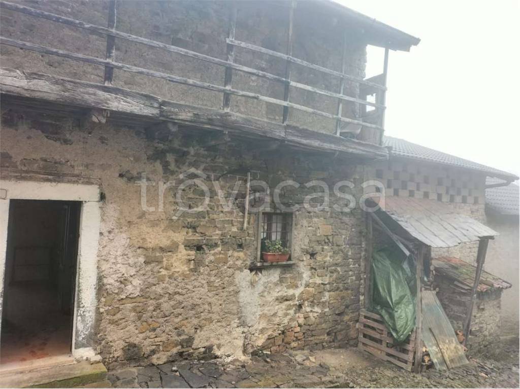 appartamento in vendita a Sant'Omobono Terme in zona Selino Alto