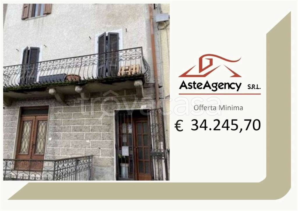 casa indipendente in vendita a Sant'Omobono Terme in zona Mazzoleni