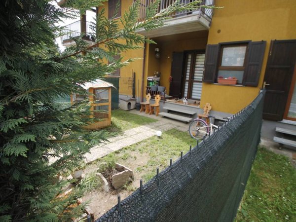 casa indipendente in vendita a Sant'Omobono Terme in zona Selino Basso