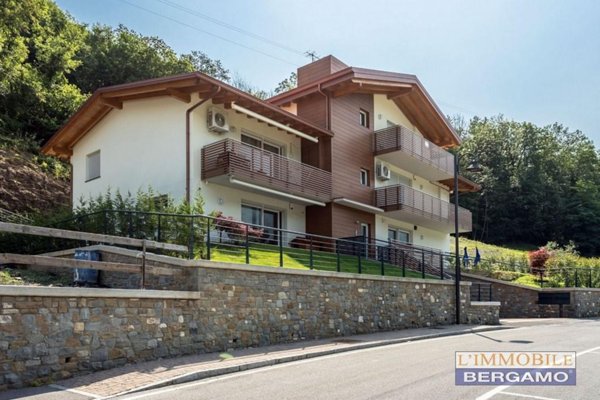 appartamento in vendita a Sant'Omobono Terme in zona Selino Basso