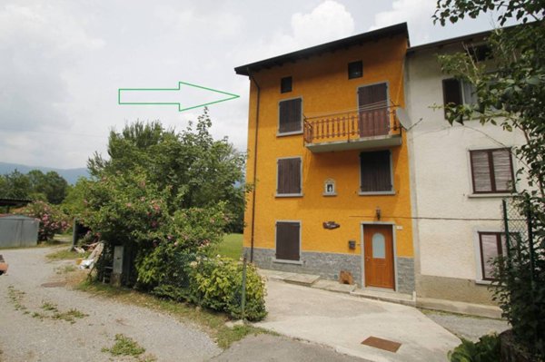 casa indipendente in vendita a Sant'Omobono Terme in zona Cepino