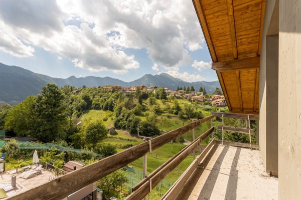 casa indipendente in vendita a Sant'Omobono Terme in zona Selino Alto