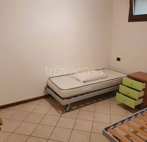 appartamento in vendita a Val Brembilla