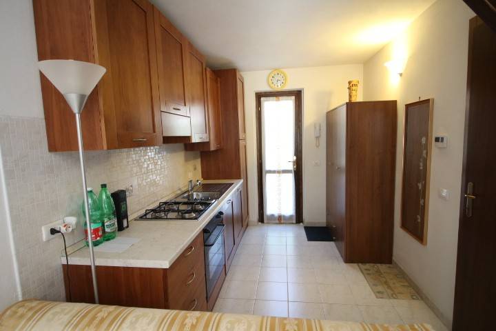 casa indipendente in vendita a Val Brembilla in zona Gerosa