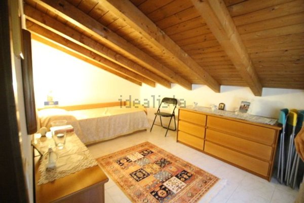 appartamento in vendita a Val Brembilla in zona Gerosa