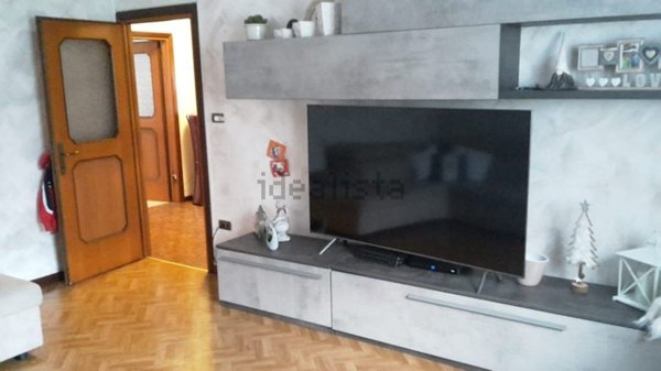 appartamento in vendita a Val Brembilla in zona Brembilla