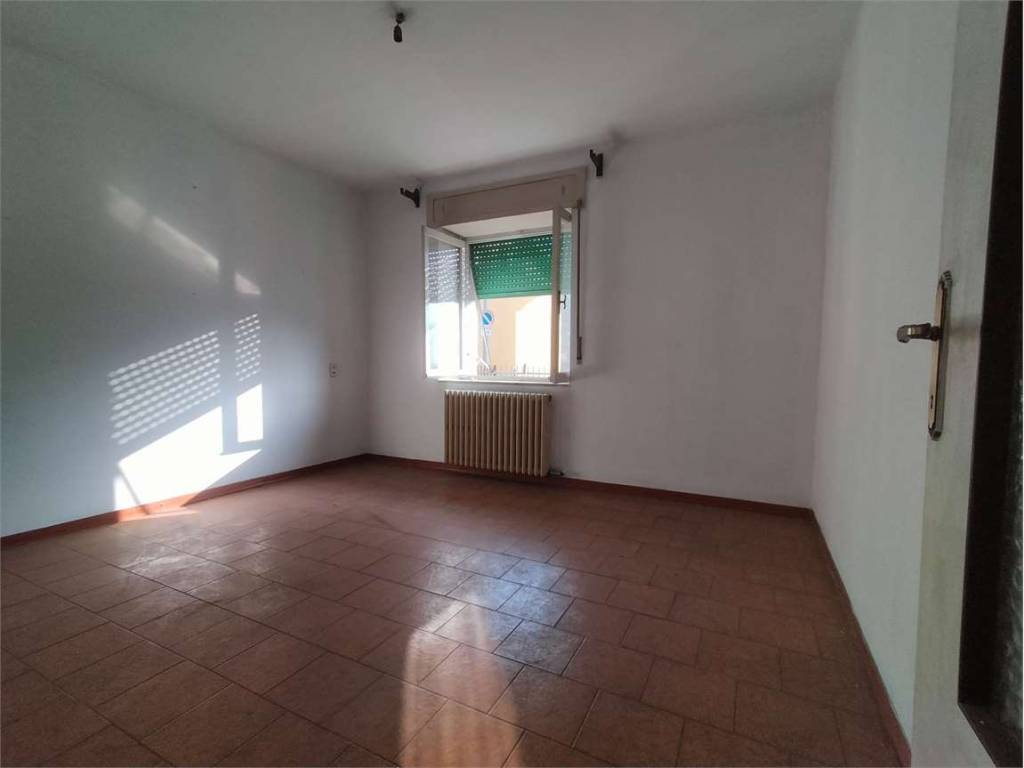appartamento in vendita a Val Brembilla in zona Brembilla