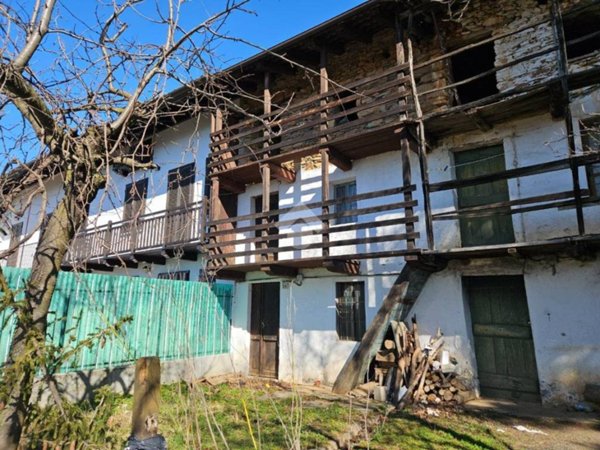 casa indipendente in vendita a Balangero