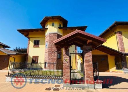 casa indipendente in vendita a Balangero