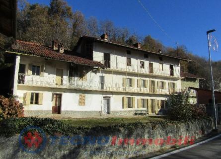 casa indipendente in vendita a Balangero