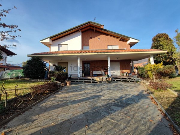 casa indipendente in vendita a Balangero