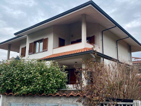 casa indipendente in vendita a Balangero