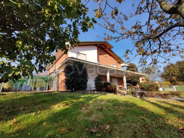 casa indipendente in vendita a Balangero